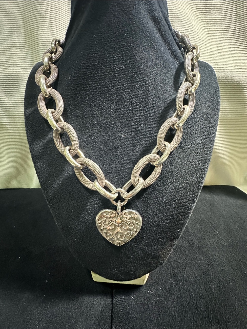 Vtg: Brighton CHUNKY Cordoba Heart Pendant Chain Link Necklace
